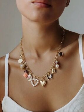 Golden Muse Charm Necklace (5505)